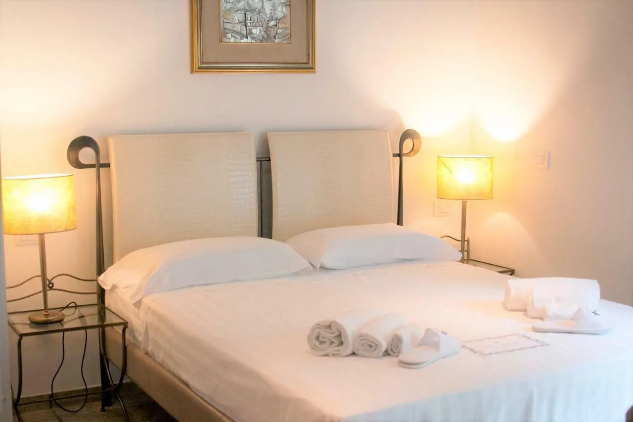 Apartment Hemeras Boutique House Aparthotel Pantheon Rome Italy