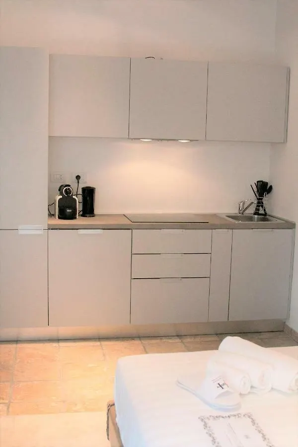 Hemeras Boutique House Aparthotel Pantheon Rome 0*,